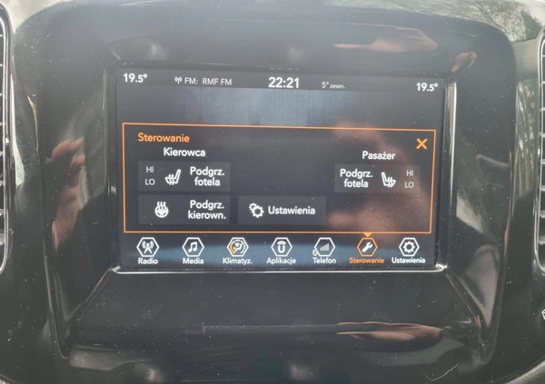 Jeep Compass cena 65900 przebieg: 101000, rok produkcji 2018 z Koło małe 379